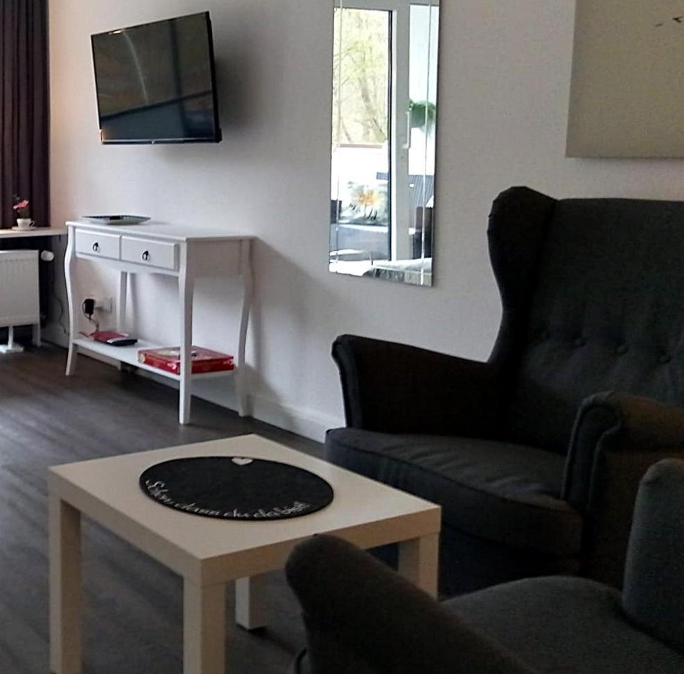 Apartment Regina Менезе Екстер'єр фото