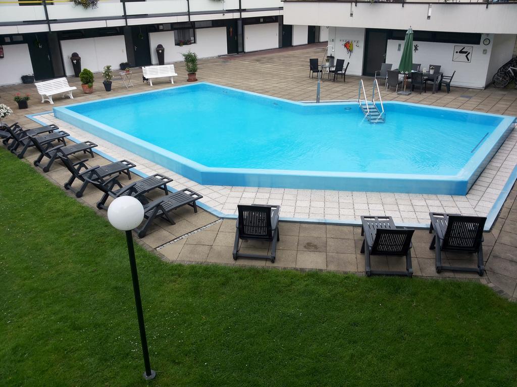 Apartment Regina Менезе Екстер'єр фото